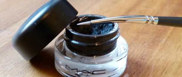 Eyeliner MAC Fluidline