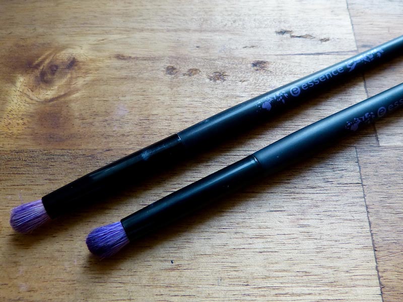 Make-up-Pinsel: Essence Smokey Eyes Brush